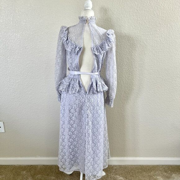 Vintage 70s Long Light Purple Lilac Ruffled Lace Maxi Dress Creations by Aria - Picture 10 of 16